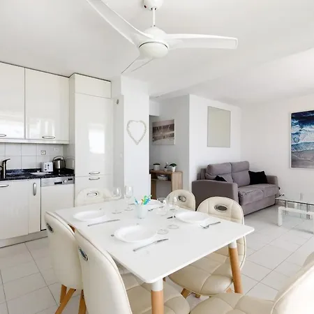 Apartment 842 - Vue Mer-terrasse-plage-clim-parking