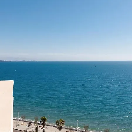 842 - Vue Mer-terrasse-plage-clim-parking Appartement Cannes