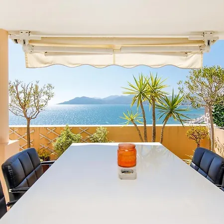 842 - Vue Mer-terrasse-plage-clim-parking